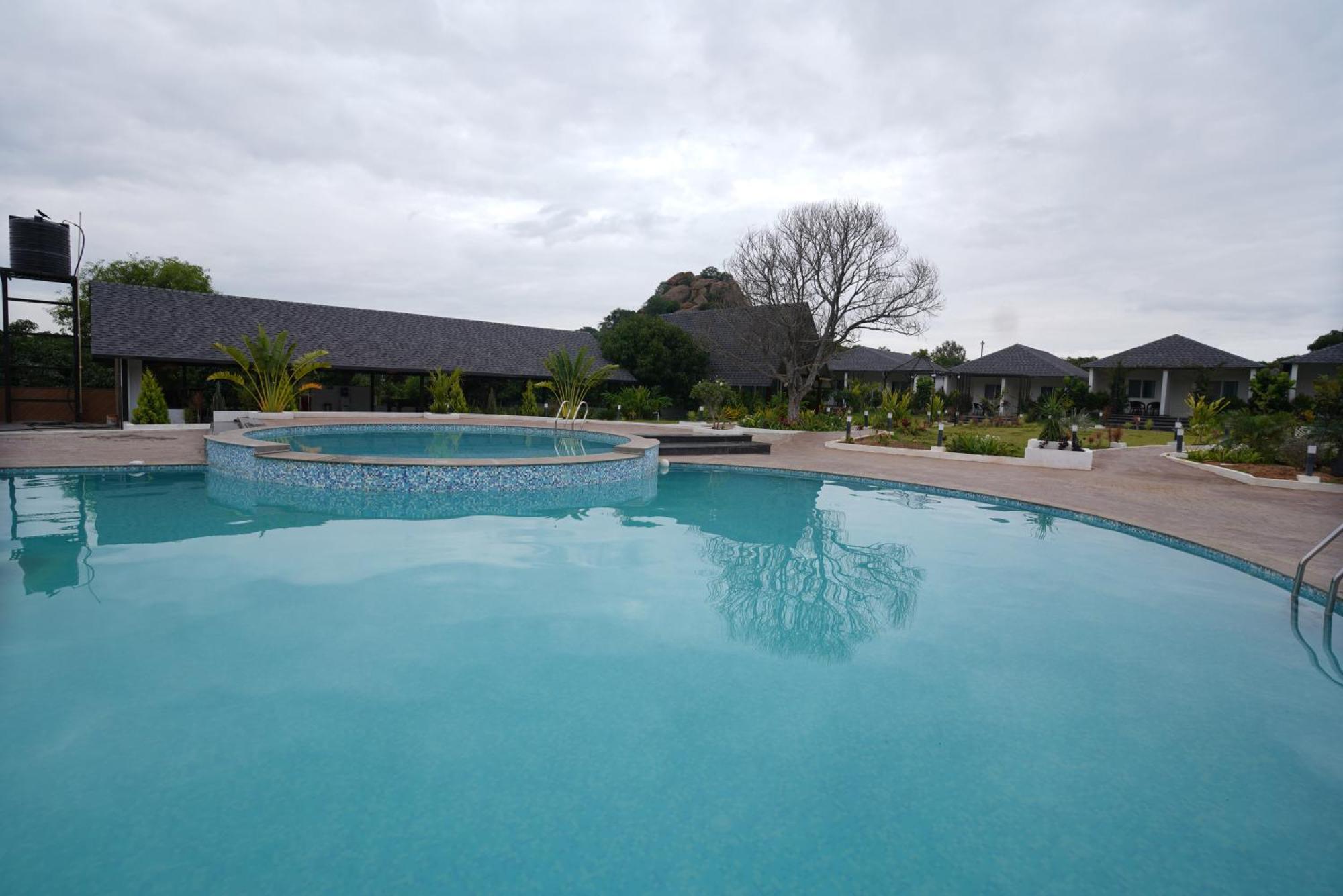 Q Mango Resort Rāmanagaram Eksteriør bilde